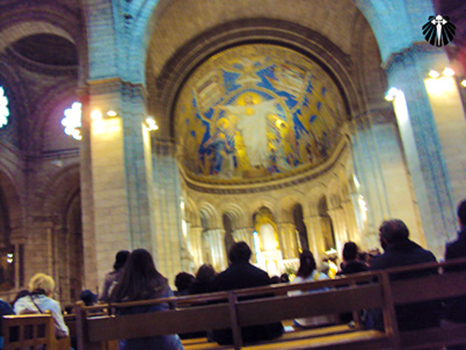 Interior da Basílica de Sacré-Coeur.